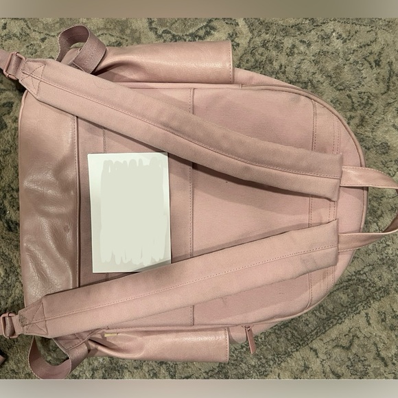 BÉIS “The Travel Backpack” in Atlas Pink - Picture 3 of 6
